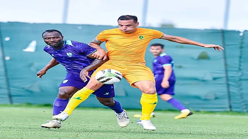 بالصور.. التعادل السلبي يحسم مواجهة الأهلي والخليج