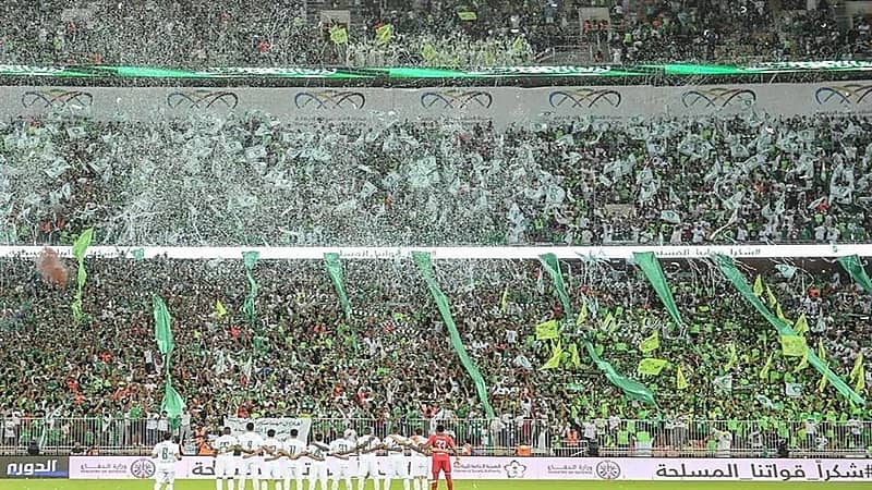 فتح مدرجات "الجوهرة" أمام جماهير الأهلي مجانًا في مباراة الخلود