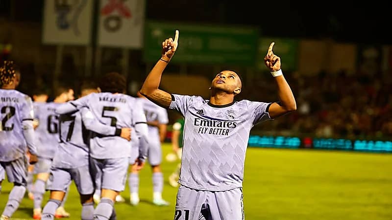 ريال مدريد يتأهل لثمن نهائي كأس ملك إسبانيا 