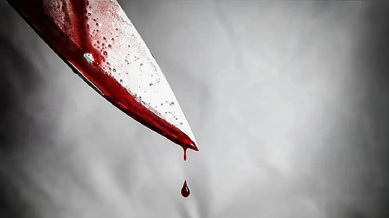 مغربي يذبح زوجته أمام أبنائها الأربعة