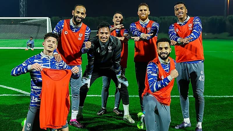 شاهد .. تدريبات الهلال قبل مواجهة فولاد الإيراني