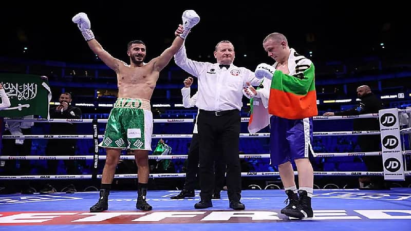 المعيوف يحقق انتصاره الثالث في سجله الاحترافي في الملاكمة