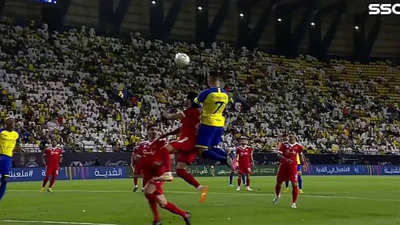 بالفيديو.. تألق "محمدي" في إنقاذ هدف من رونالدو