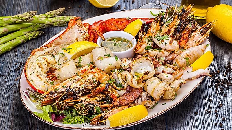 تناول المأكولات البحرية أسبوعيا يخفض خطر الوفاة