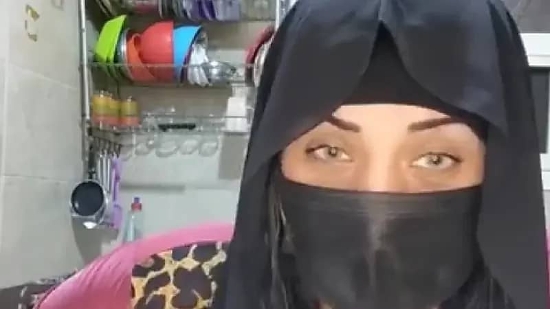 السجن 3 سنوات لبلوغر نشرت فيديوهات إباحية بمصر