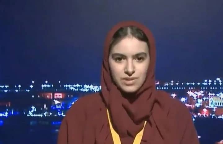 طالبة تخترع قمرًا صناعيًا يحمي الأرض من الحرائق المحتملة.. فيديو