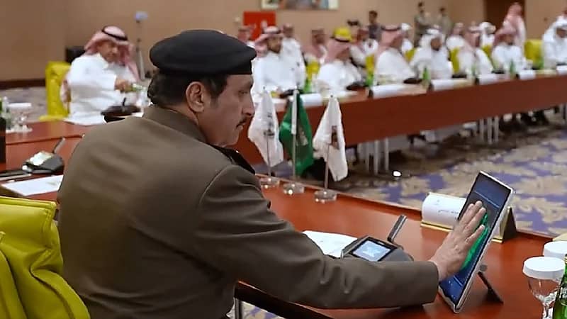 تدشين خدمات جديدة في منصة أبشر (فيديو)