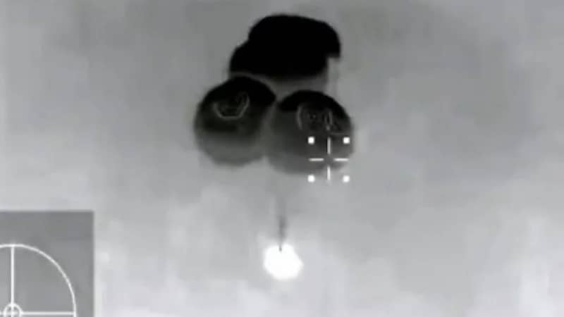 لحظة وصول ريانة برناوي وعلي القرني إلى الأرض..فيديو