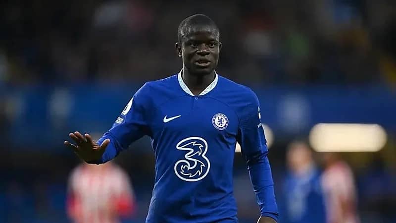 كانتي يصل دبي قبل التحاقه بالاتحاد