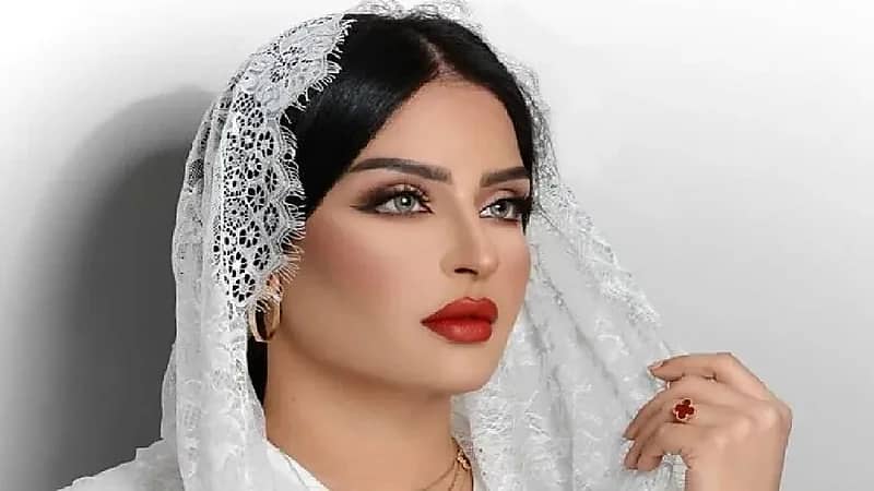 بدور البراهيم تثير الجدل بإطلالة جريئة في أحدث ظهور - فيديو