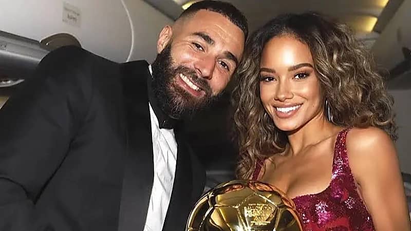 أوزونا صديقة بنزيما تعلن اعتناقها الإسلام: كلما قرأت القرآن بكيت.. فيديو