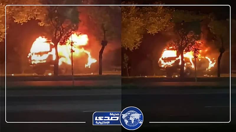 شخص يغامر بحياته ليبعد مركبة محترقة عن الطريق.. فيديو