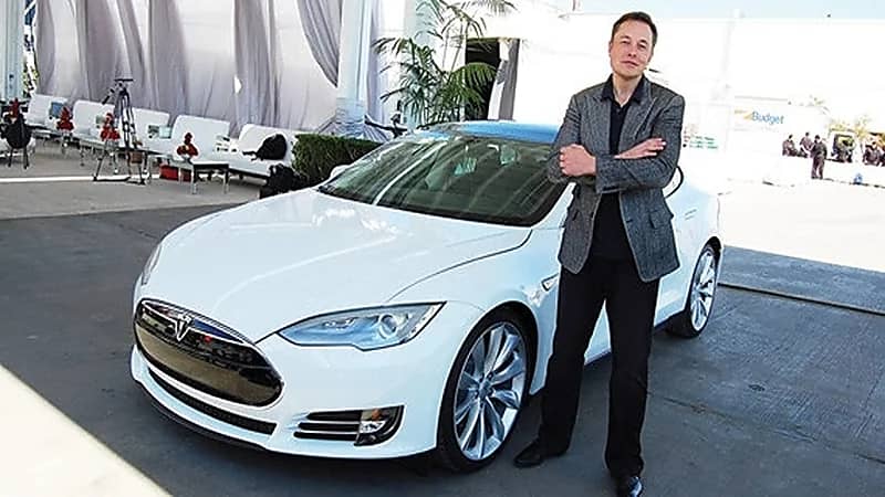 تراجع ثروة إيلون ماسك بعد نزول سهم شركة تسلا إلى 7%