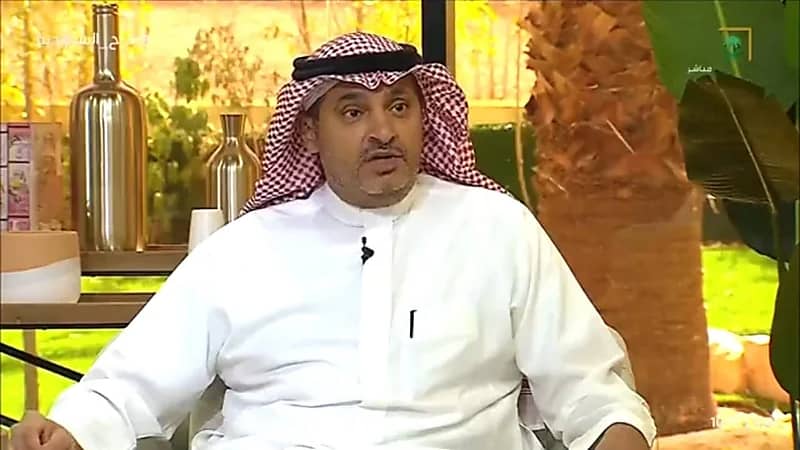 طبيب يوضح أسباب ومضاعفات الحزام الناري.. فيديو