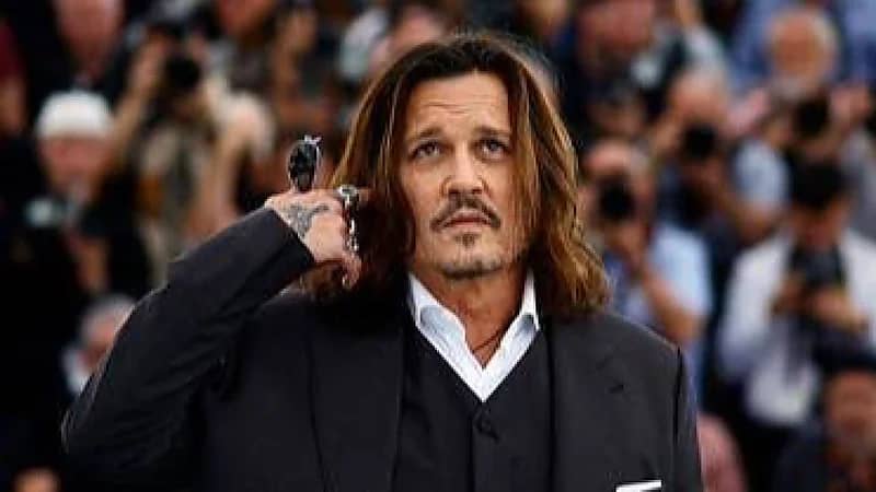 العثور على جوني ديب فاقدًا للوعي بأحد الفنادق بسبب خطير