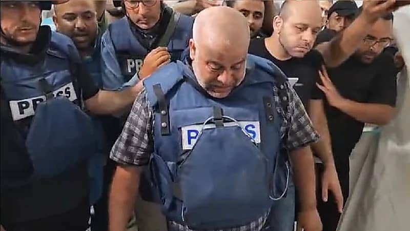 التعاون الإسلامي يعزي الصحفي وائل الدحدوح