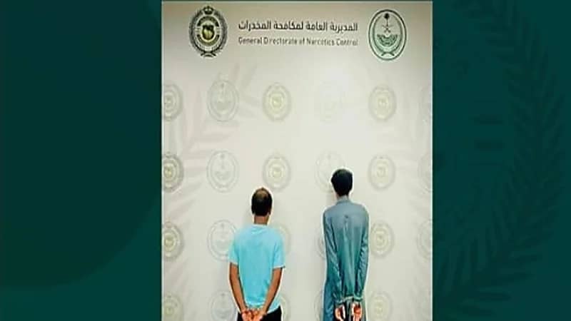 ضبط شخصين لترويجهما الإمفيتامين بجازان