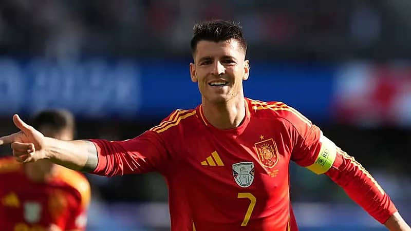 مهاجم أتلتيكو مدريد يرغب في اللعب في دوري روشن