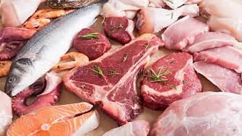 أطعمة تجعل رائحة الجسم كريهة خلال الصيف