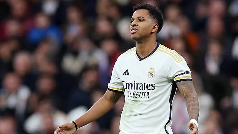 ليفربول يرشح نجم ريال مدريد لخلافة محمد صلاح