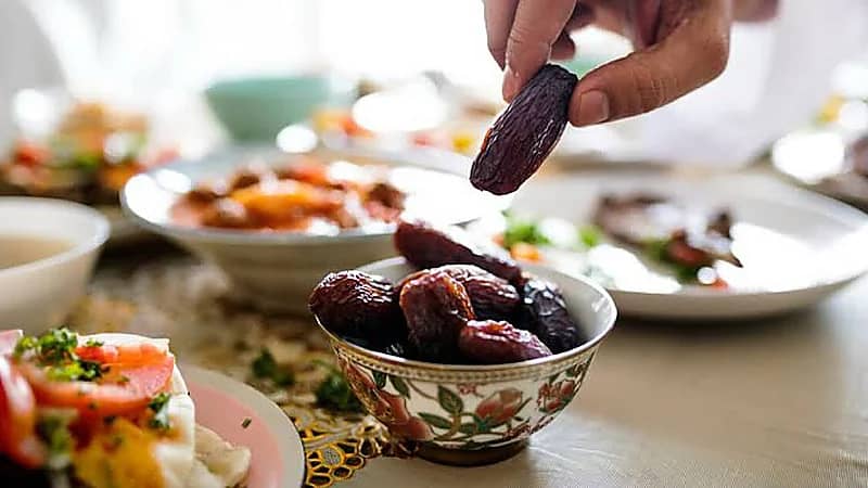 نصائح غذائية لمرضى الضغط والسكر  خلال شهر رمضان