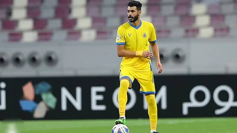 النصر يعلن إصابة محمد آل فتيل