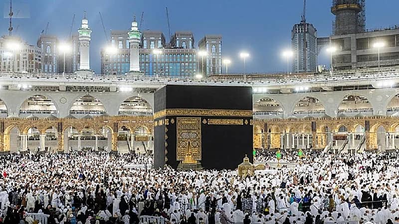 الشؤون الدينية: لا حسابات لأئمة وخطباء الحرمين الشريفين بوسائل التواصل