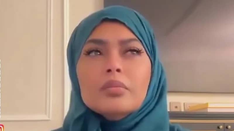 وعد تبكي بعد تأثرها بالصلاة والدعاء ..فيديو