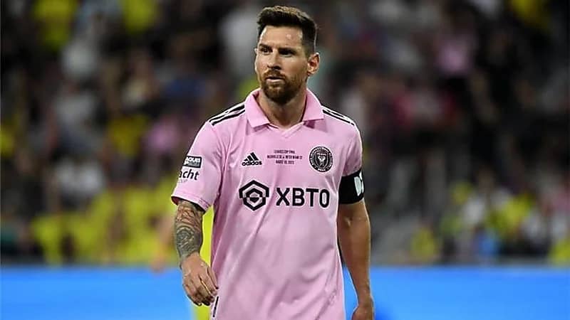 أندية روشن تسعى لضم ميسي