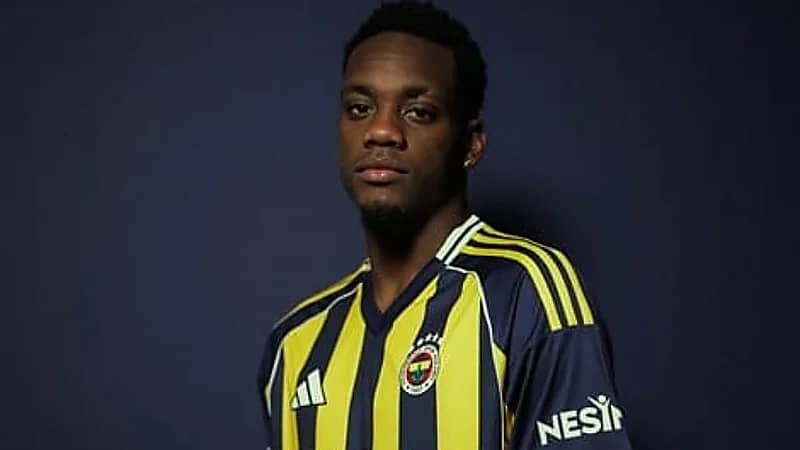 دوران ينضم إلى تدريبات فنربخشة بعد أزمة الغياب .. فيديو