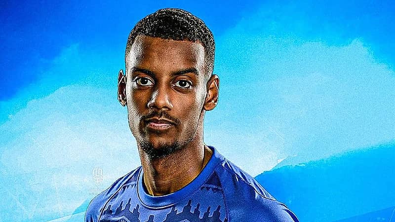 الهلال يبدي رغبته في التعاقد مع ألكسندر إيزاك