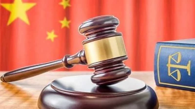 وجبة دجاج تنهي نزاع طلاق داخل محكمة صينية