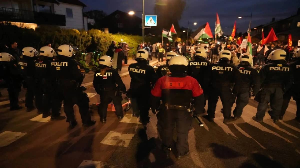 توتر غير مسبوق بإيطاليا قبل مواجهة إسرائيل