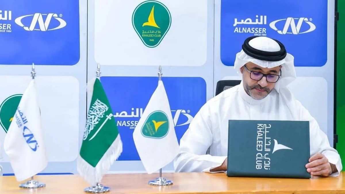 المحسن: نملك الخبرة في إدارة عروض انتقال هوساوي والهلال لم يقدم عرضاً مالياً .. فيديو