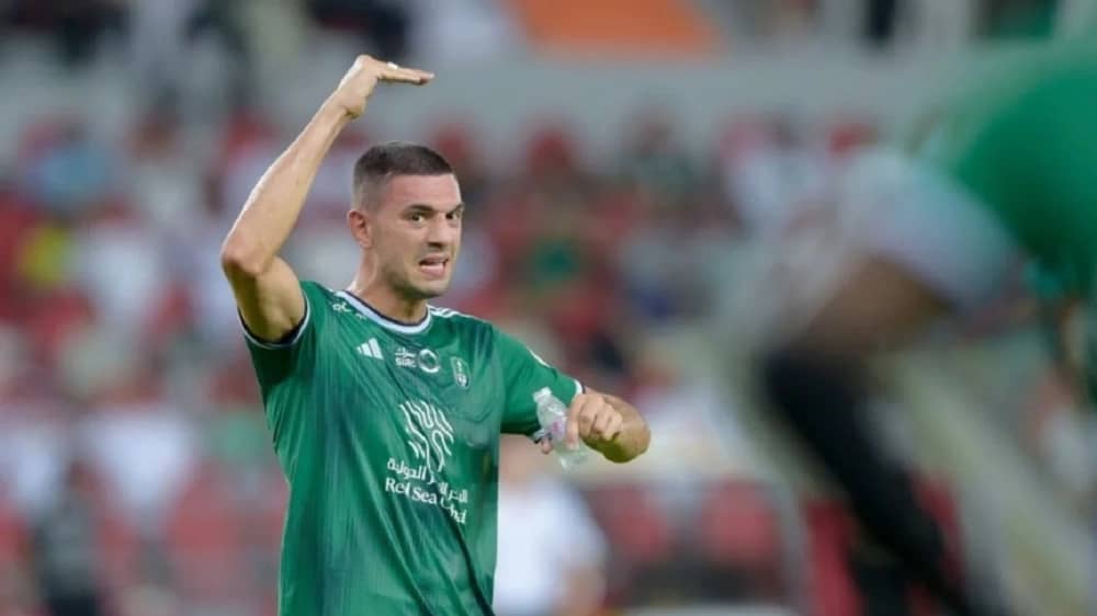 الأهلي يجدد رسميا عقد ديميرال .. فيديو