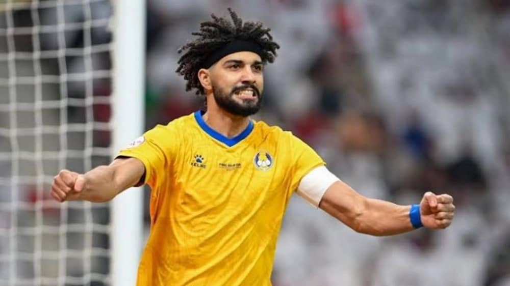 إيقاف قيد الزمالك 3 فترات بسبب فرجاني ساسي