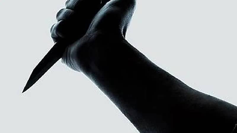 قصة حب تنتهي بالقتل طعنًا