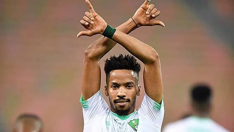 مشجع اتحادي لسلمان المؤشر: تكفى أبغاك في الاتحاد..فيديو