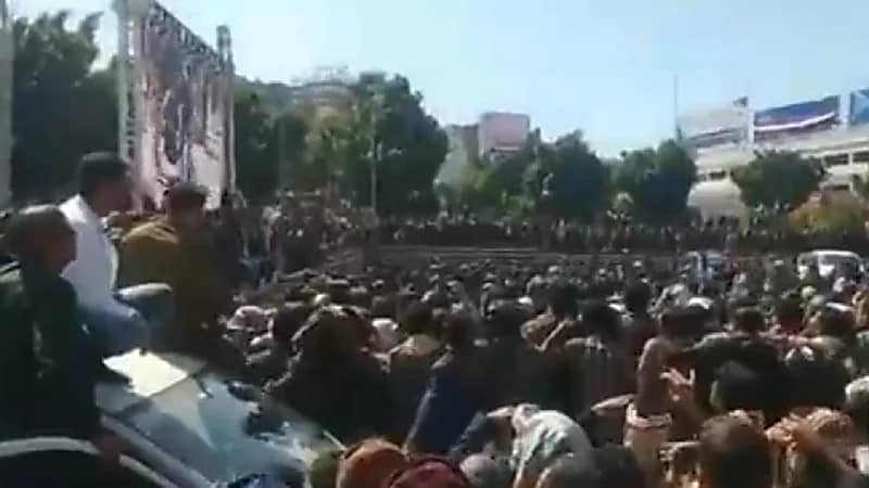 بالفيديو.. لحظة إعدام ‎مليشيا الحوثي 9 مدنيين في ‎صنعاء بينهم طفل