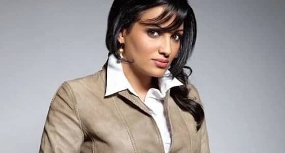 الإعلامية لمى سعود توجه النقد للفن الخليجي