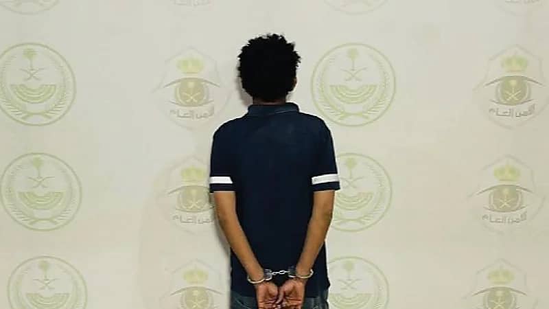 ضبط مخالف لقتله مواطنًا كان يعمل لديه بشكل غير نظامي .. فيديو