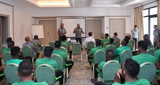 بالصور.. الأخضر يواصل تدريباته الصباحية والمسائية في ماربيا