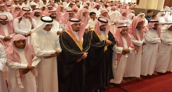 بالصور.. مسارحة جازان تودع جثمان الشهيد " المجرشي "