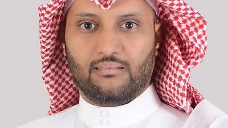 بالفيديو.. خبير سيارات يقدم نصائح للمقبلين على شراء السيارات