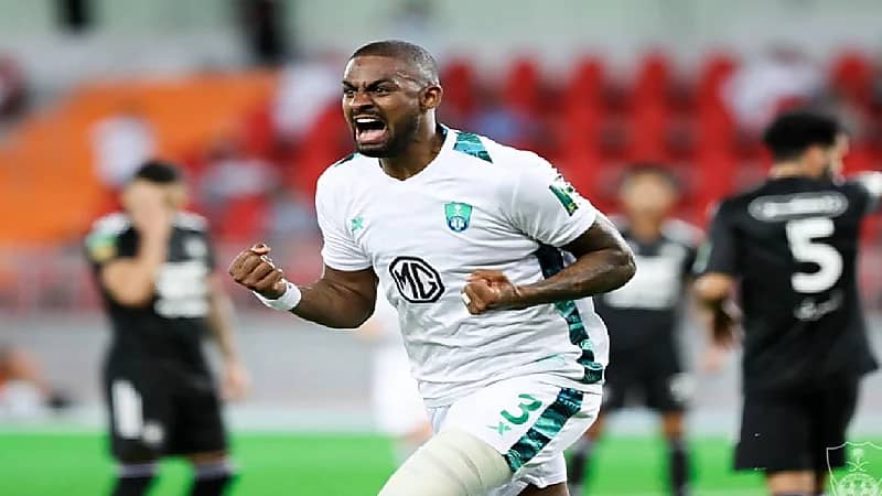 طبيب يحدد آخر تطورات إصابة بيريرا