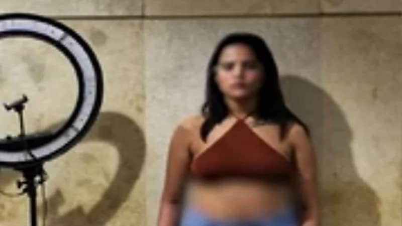 ضبط بلوجر مصرية شهيرة لنشرها مقاطع رقص خادشة للحياء.. فيديو