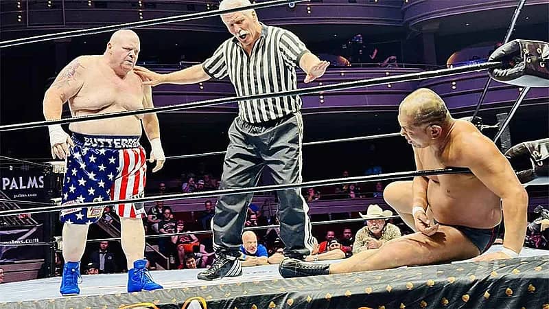 أسطورة الوزن الثقيل يعود للحلبة بعد رحلة إنقاص وزن مذهلة .. فيديو