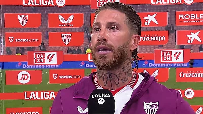 راموس ينفعل على الجمهور بعد خسارة إشبيلية .. فيديو