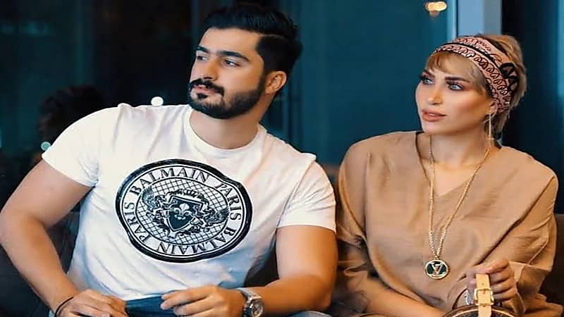 بالفيديو.. الدكتورة خلود تضع زوجها في موقف محرج بسبب أكله «المنسف» بحمام السباحة