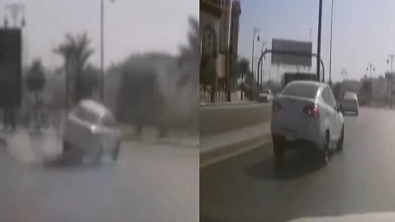 فيديو.. ارتطام مركبة بالرصيف بسبب السرعة الزائدة